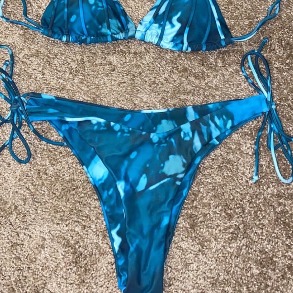 SHEIN bikini set - Picture 2 of 2